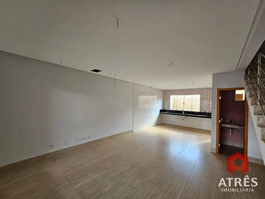 Foto 8 de Sobrado com 3 quartos à venda, 231m2 em Goiania - GO