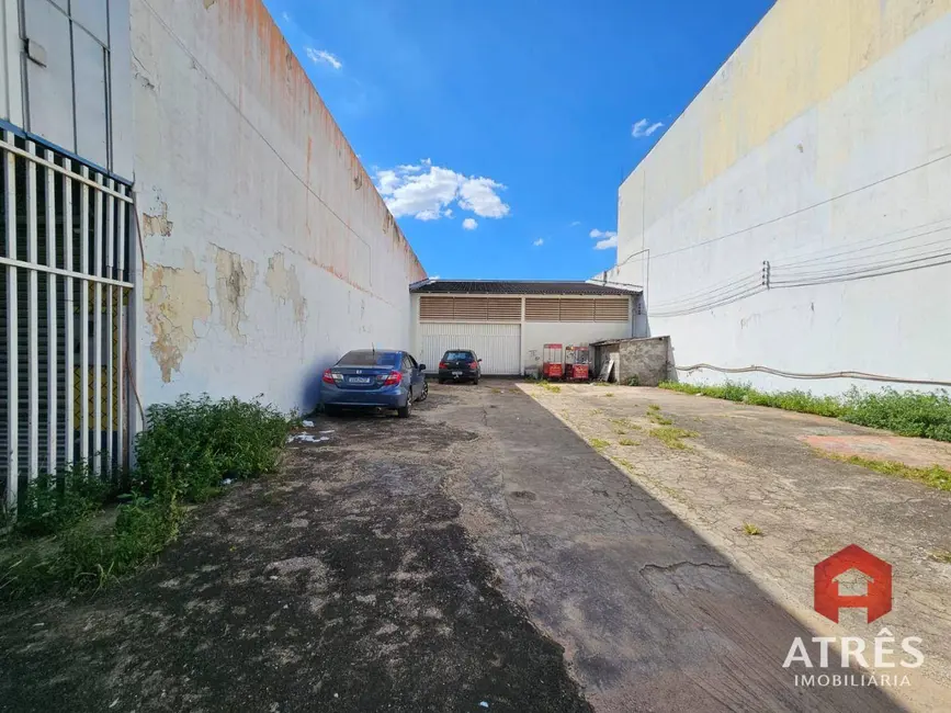 Armazém / Galpão para alugar, 360m2 em Setor dos Funcionários, Goiania - GO - imagem 3 Foto 3 de Armazém / Galpão para alugar, 360m2 em Setor dos Funcionários, Goiania - GO
