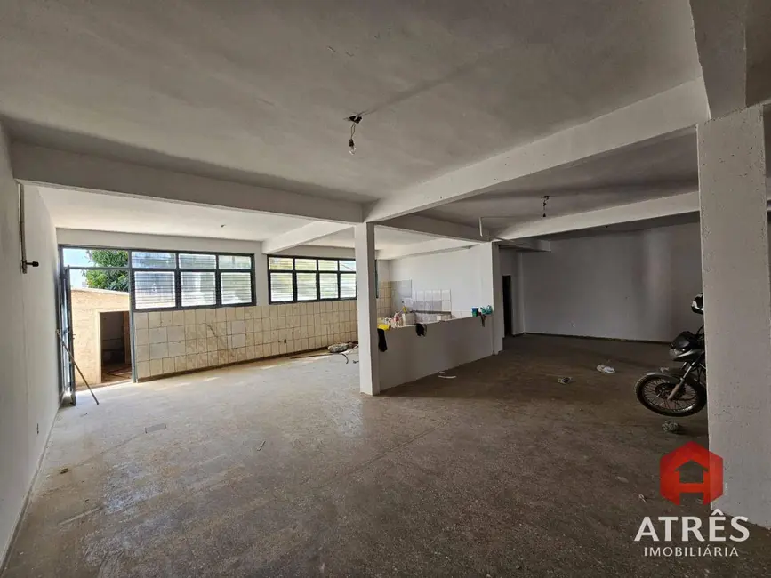 Armazém / Galpão para alugar, 398m2 em Vila Santa Rita, Goiania - GO - imagem 9 Foto 9 de Armazém / Galpão para alugar, 398m2 em Vila Santa Rita, Goiania - GO