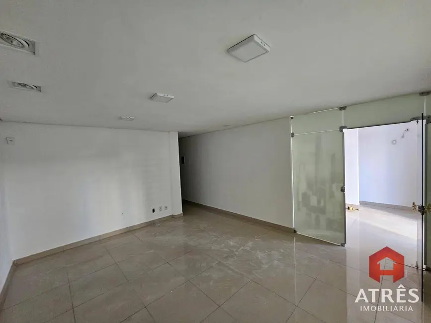Foto 2 de Sobrado com 4 quartos para alugar, 423m2 em Setor Marista, Goiania - GO