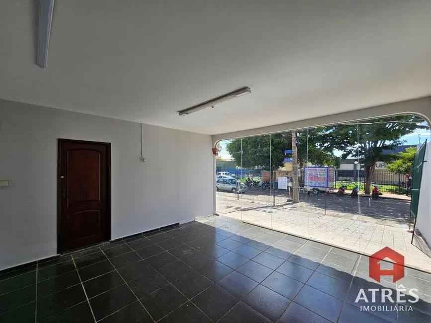 Foto 3 de Casa para alugar, 405m2 em Jardim América, Goiania - GO