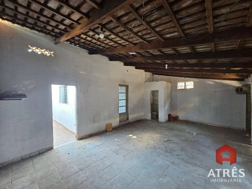 Foto 3 de Casa com 2 quartos para alugar, 160m2 em Vila Morais, Goiania - GO