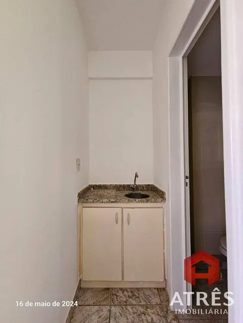 Sala Comercial para alugar, 20m2 em Setor Sul, Goiania - GO - imagem 7 Foto 7 de Sala Comercial para alugar, 20m2 em Setor Sul, Goiania - GO