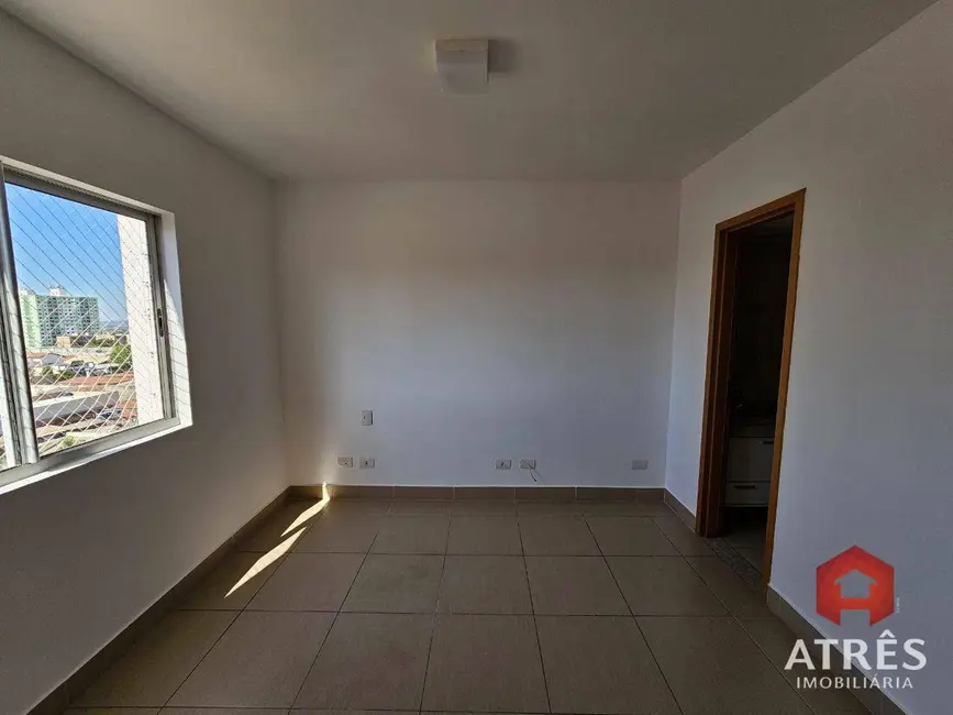 Apartamento com 3 quartos para alugar, 78m2 em Parque Amazônia, Goiania - GO - imagem 5 Foto 5 de Apartamento com 3 quartos para alugar, 78m2 em Parque Amazônia, Goiania - GO