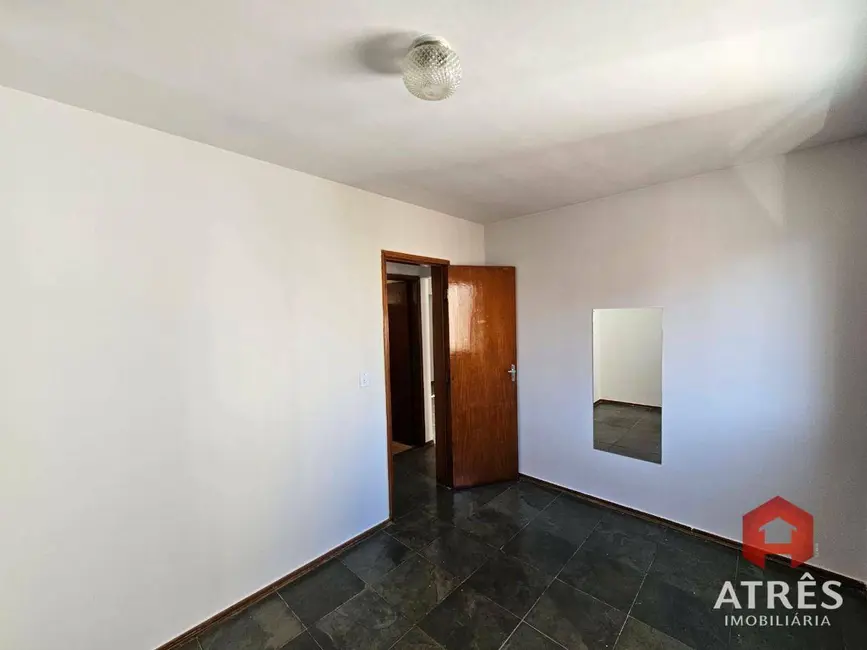 Foto 12 de Apartamento com 3 quartos para alugar, 80m2 em Setor Bela Vista, Goiania - GO