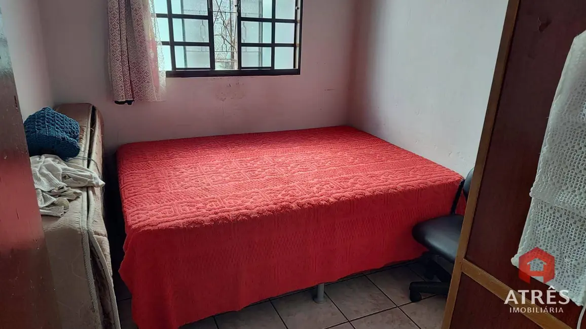 Foto 4 de Casa com 2 quartos à venda, 220m2 em Conjunto Cachoeira Dourada, Goiania - GO