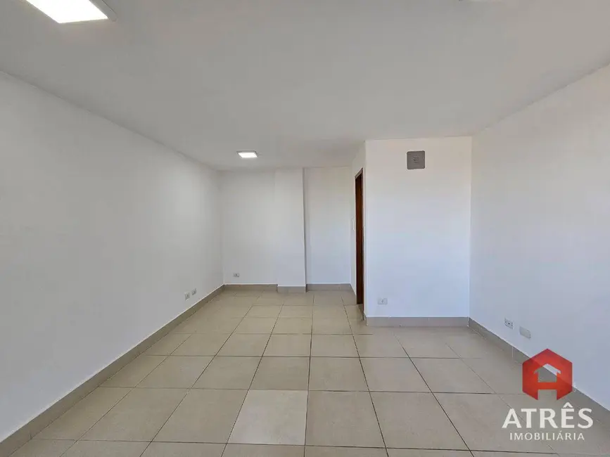 Foto 2 de Sala Comercial para alugar, 21m2 em Parque Amazônia, Goiania - GO