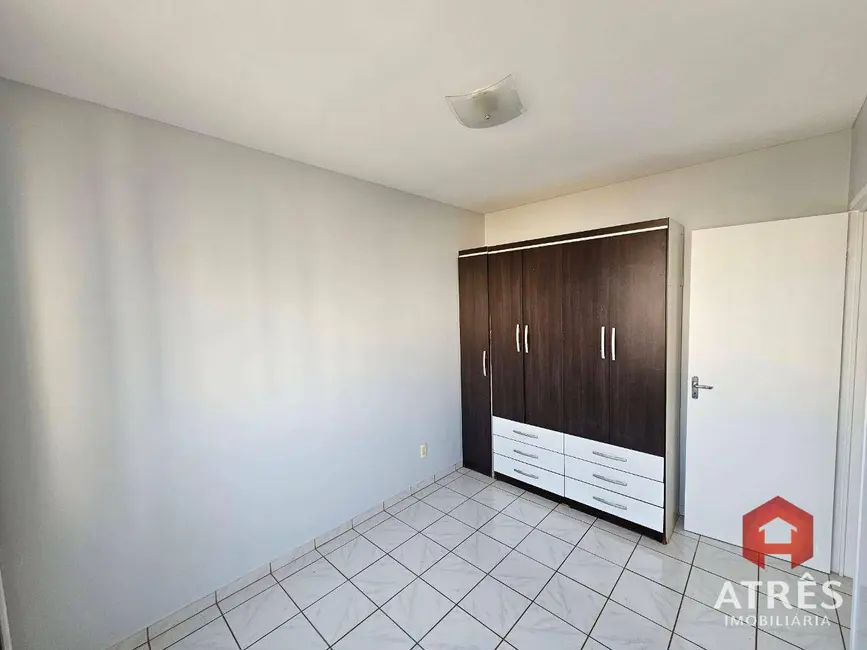 Foto 10 de Apartamento com 2 quartos para alugar, 60m2 em Residencial Eldorado, Goiania - GO