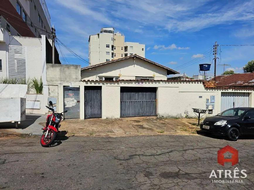 Foto 1 de Casa com 2 quartos para alugar, 70m2 em Setor Leste Universitário, Goiania - GO