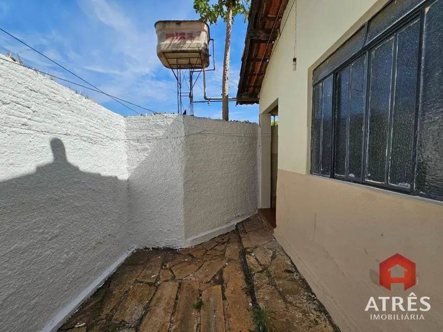 Foto 17 de Casa com 2 quartos para alugar, 70m2 em Setor Leste Universitário, Goiania - GO
