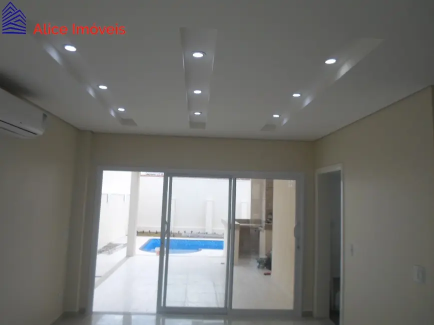 Foto 3 de Casa de Condomínio com 5 quartos à venda, 320m2 em Swiss Park, Campinas - SP