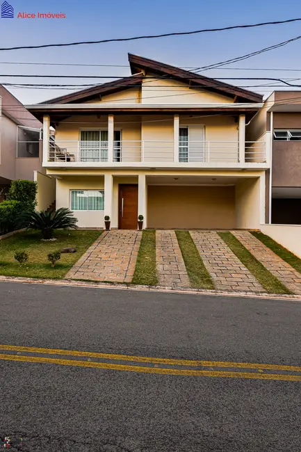 Foto 1 de Casa de Condomínio com 3 quartos à venda, 240m2 em Loteamento Residencial Santa Gertrudes, Valinhos - SP