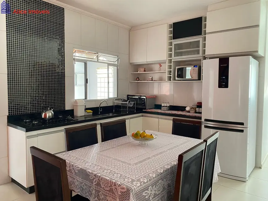 Casa com 3 quartos à venda, 193m2 em Jardim Carlos Lourenço, Campinas - SP - imagem 5 Foto 5 de Casa com 3 quartos à venda, 193m2 em Jardim Carlos Lourenço, Campinas - SP