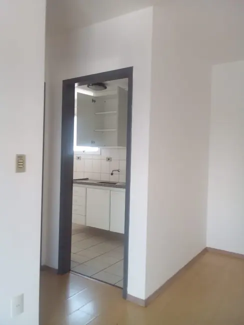 Foto 2 de Apartamento com 3 quartos à venda, 92m2 em Cambuí, Campinas - SP