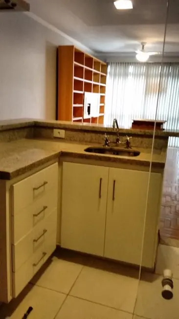 Apartamento com 2 quartos à venda, 60m2 em Centro, Campinas - SP - imagem 9 Foto 9 de Apartamento com 2 quartos à venda, 60m2 em Centro, Campinas - SP