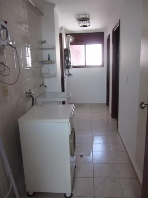 Apartamento com 4 quartos à venda, 245m2 em Jardim Flamboyant, Campinas - SP - imagem 9 Foto 9 de Apartamento com 4 quartos à venda, 245m2 em Jardim Flamboyant, Campinas - SP