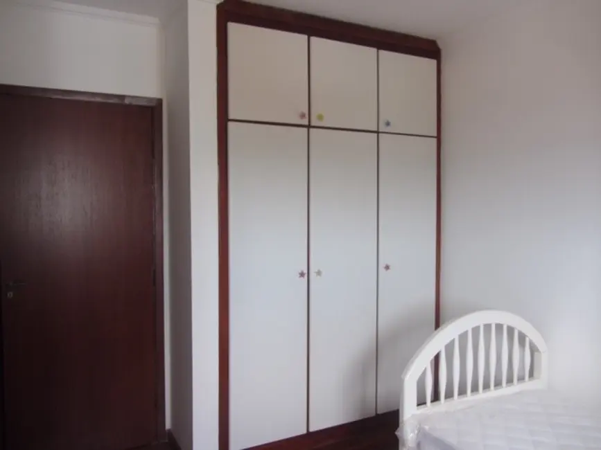 Apartamento com 4 quartos à venda, 245m2 em Jardim Flamboyant, Campinas - SP - imagem 5 Foto 5 de Apartamento com 4 quartos à venda, 245m2 em Jardim Flamboyant, Campinas - SP