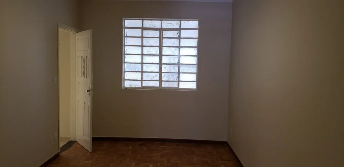 Casa com 3 quartos à venda, 242m2 em Jardim Nossa Senhora Auxiliadora, Campinas - SP - imagem 5 Foto 5 de Casa com 3 quartos à venda, 242m2 em Jardim Nossa Senhora Auxiliadora, Campinas - SP
