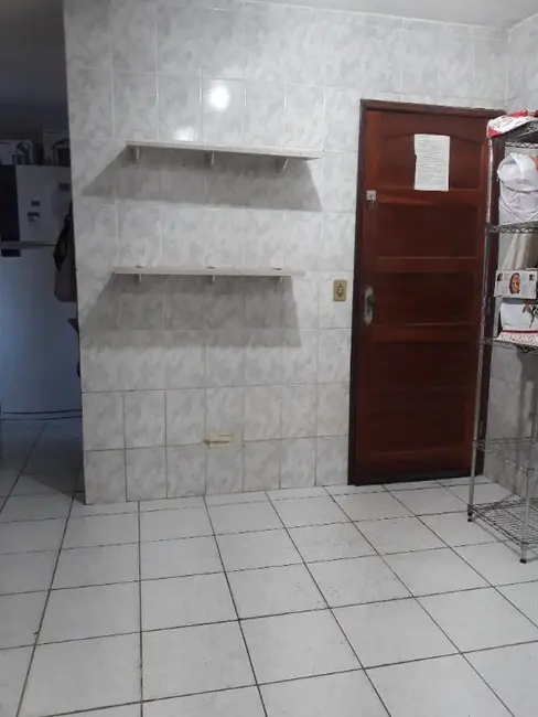 Foto 2 de Apartamento com 2 quartos à venda, 71m2 em Areias, Recife - PE