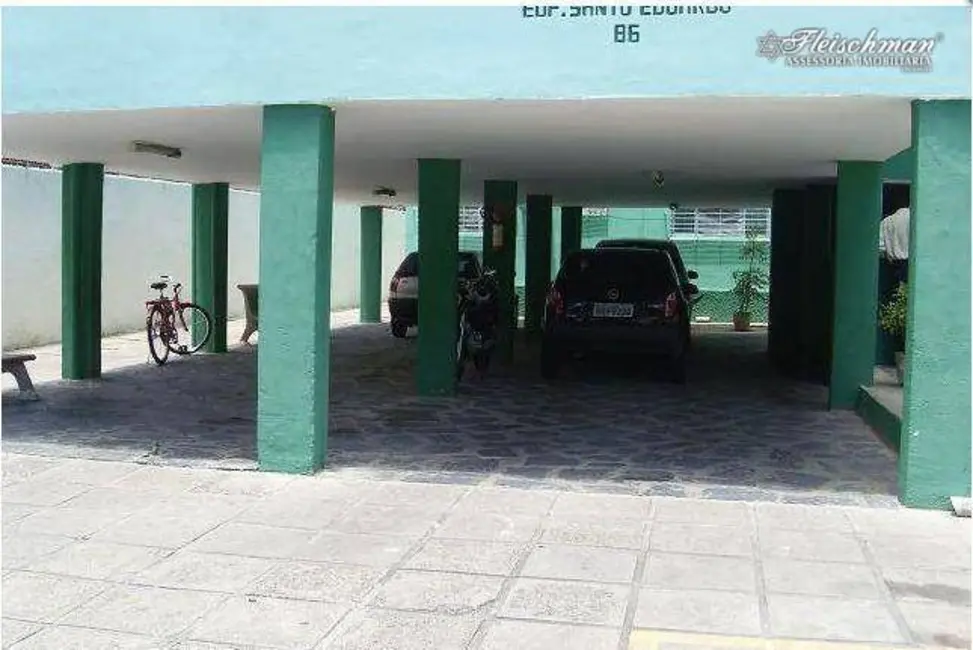 Apartamento com 2 quartos para alugar, 69m2 em Casa Forte, Recife - PE - imagem 3 Foto 3 de Apartamento com 2 quartos para alugar, 69m2 em Casa Forte, Recife - PE