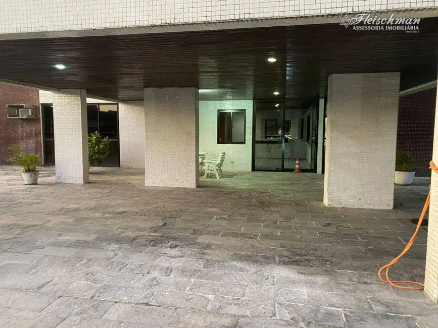 Foto 2 de Apartamento com 4 quartos à venda, 180m2 em Casa Forte, Recife - PE