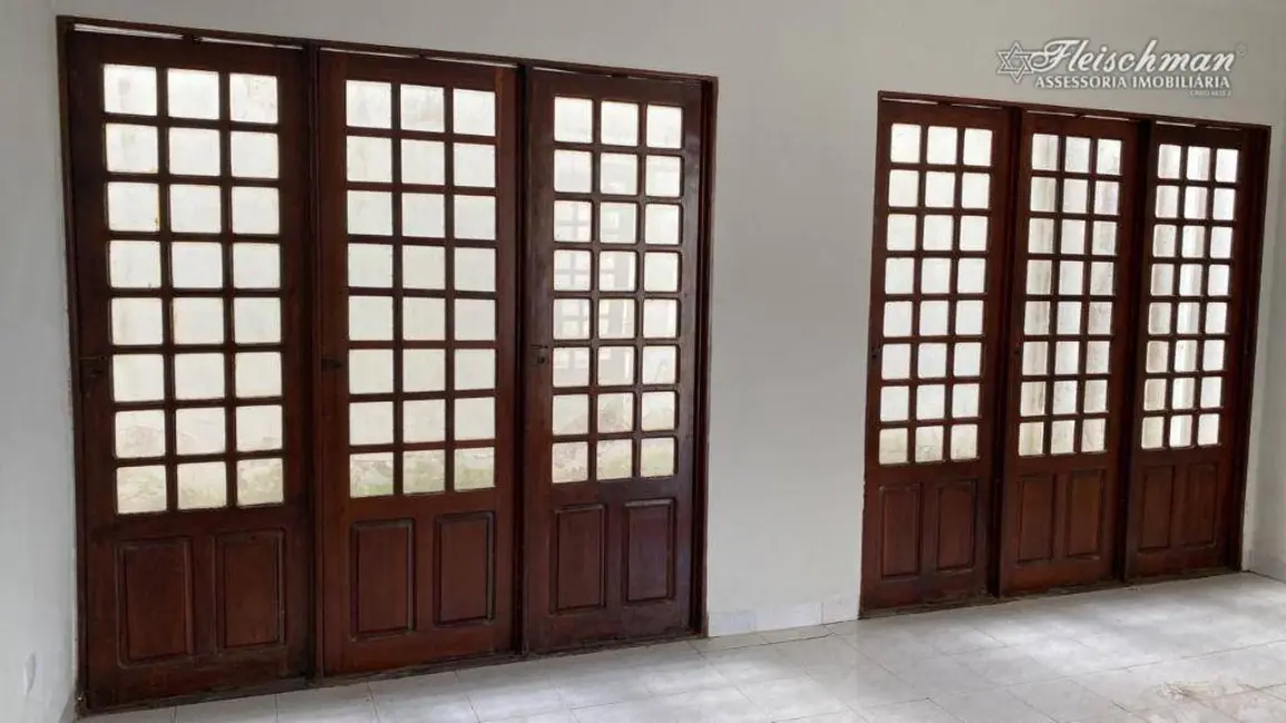 Casa com 5 quartos à venda, 480m2 em Nova Caruaru, Caruaru - PE - imagem 3 Foto 3 de Casa com 5 quartos à venda, 480m2 em Nova Caruaru, Caruaru - PE