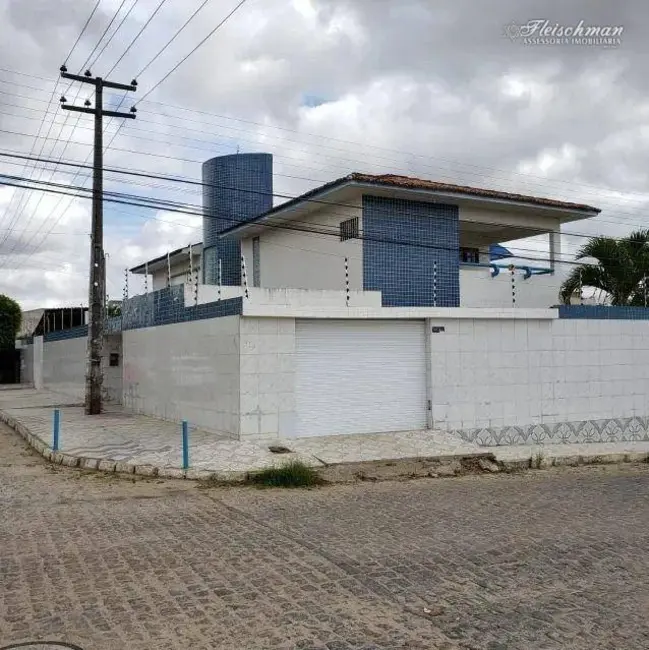 Foto 1 de Casa com 5 quartos à venda e para alugar, 480m2 em Maurício de Nassau, Caruaru - PE