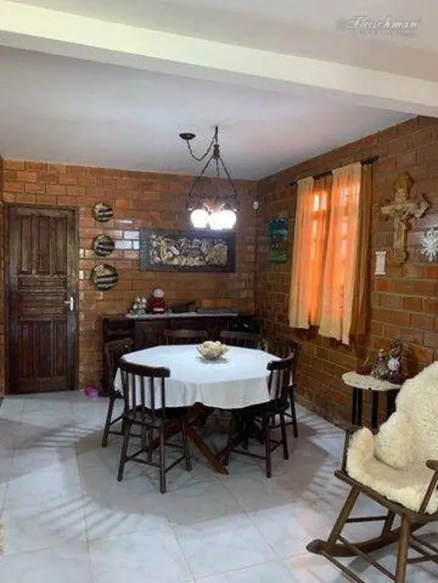 Foto 1 de Casa com 4 quartos à venda, 170m2 em Santana, Gravata - PE