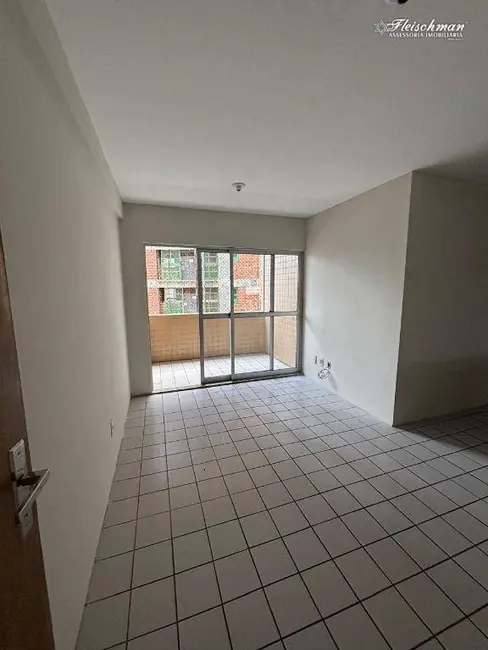 Apartamento com 3 quartos para alugar, 70m2 em Casa Amarela, Recife - PE - imagem 6 Foto 6 de Apartamento com 3 quartos para alugar, 70m2 em Casa Amarela, Recife - PE