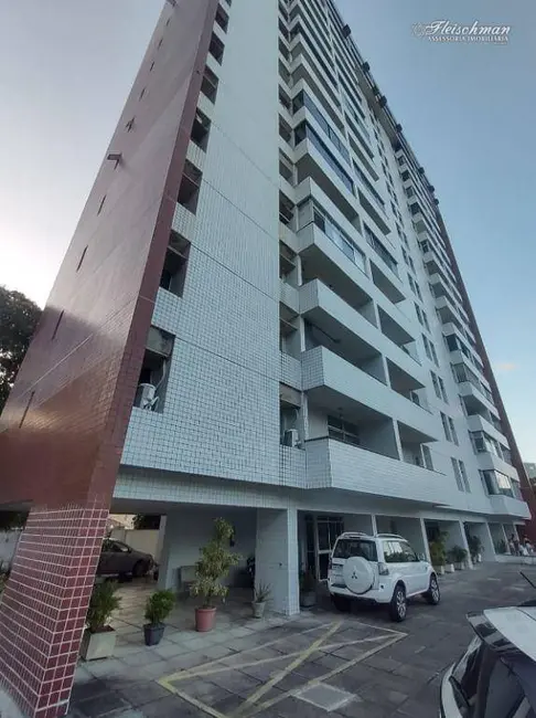 Foto 3 de Apartamento com 2 quartos à venda, 75m2 em Santo Amaro, Recife - PE