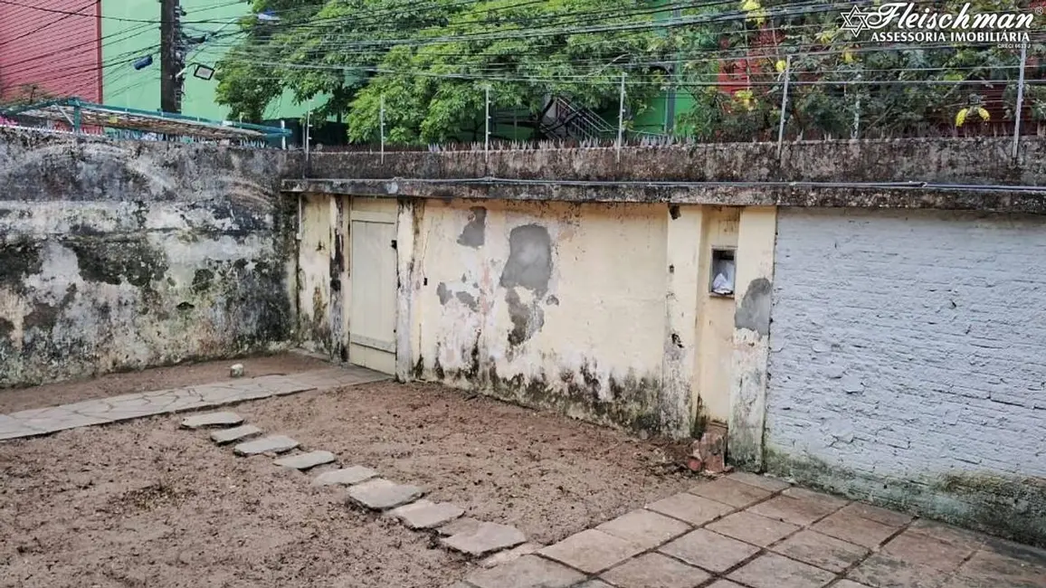 Casa com 3 quartos para alugar, 150m2 em Tamarineira, Recife - PE - imagem 4 Foto 4 de Casa com 3 quartos para alugar, 150m2 em Tamarineira, Recife - PE