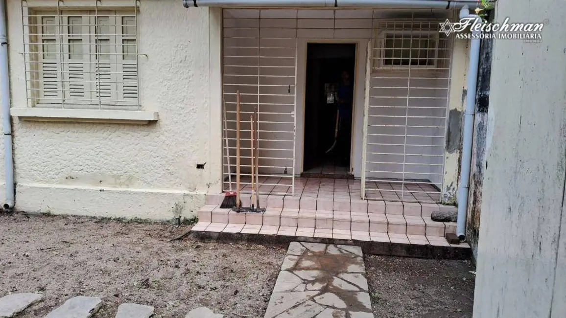 Foto 2 de Casa para alugar, 150m2 em Tamarineira, Recife - PE