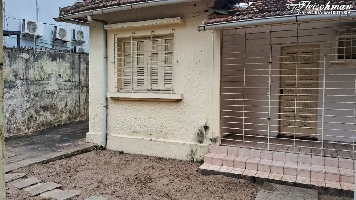Casa com 3 quartos para alugar, 150m2 em Tamarineira, Recife - PE - imagem 3 Foto 3 de Casa com 3 quartos para alugar, 150m2 em Tamarineira, Recife - PE