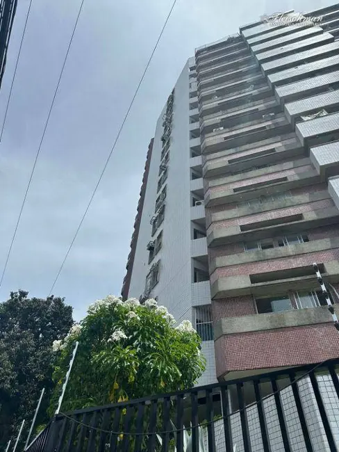 Foto 2 de Apartamento com 3 quartos à venda, 105m2 em Graças, Recife - PE