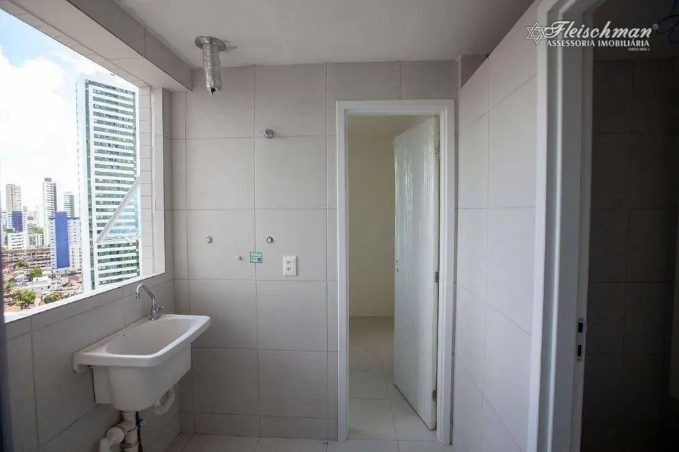 Foto 9 de Apartamento com 3 quartos à venda, 90m2 em Madalena, Recife - PE