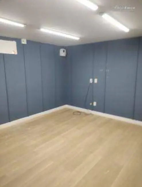 Armazém / Galpão para alugar, 704m2 em Boa Viagem, Recife - PE - imagem 8 Foto 8 de Armazém / Galpão para alugar, 704m2 em Boa Viagem, Recife - PE