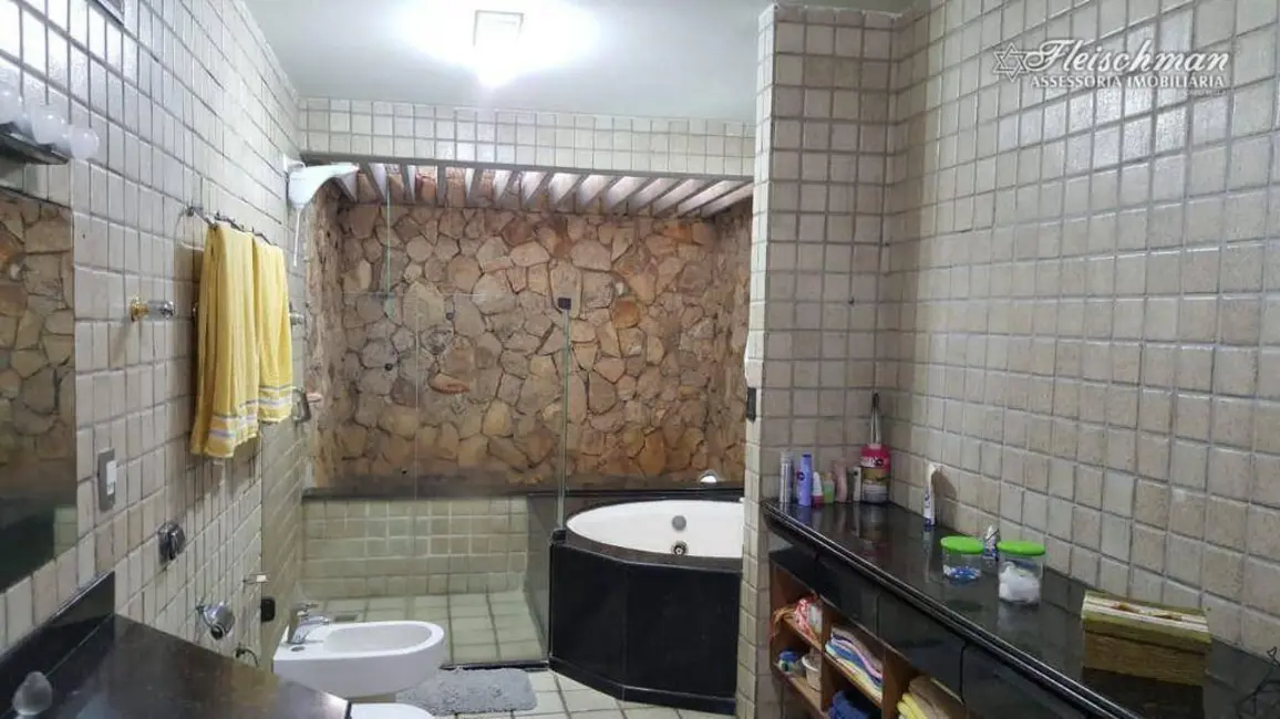 Casa com 5 quartos à venda, 1416m2 em Recife - PE - imagem 7 Foto 7 de Casa com 5 quartos à venda, 1416m2 em Recife - PE