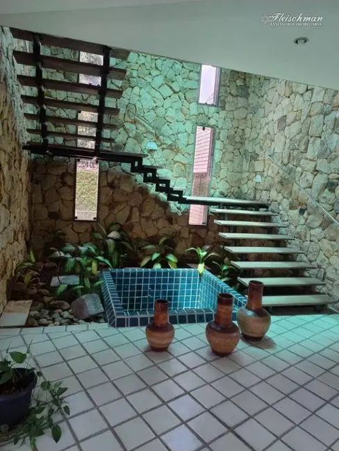 Casa com 5 quartos à venda, 1416m2 em Recife - PE - imagem 5 Foto 5 de Casa com 5 quartos à venda, 1416m2 em Recife - PE