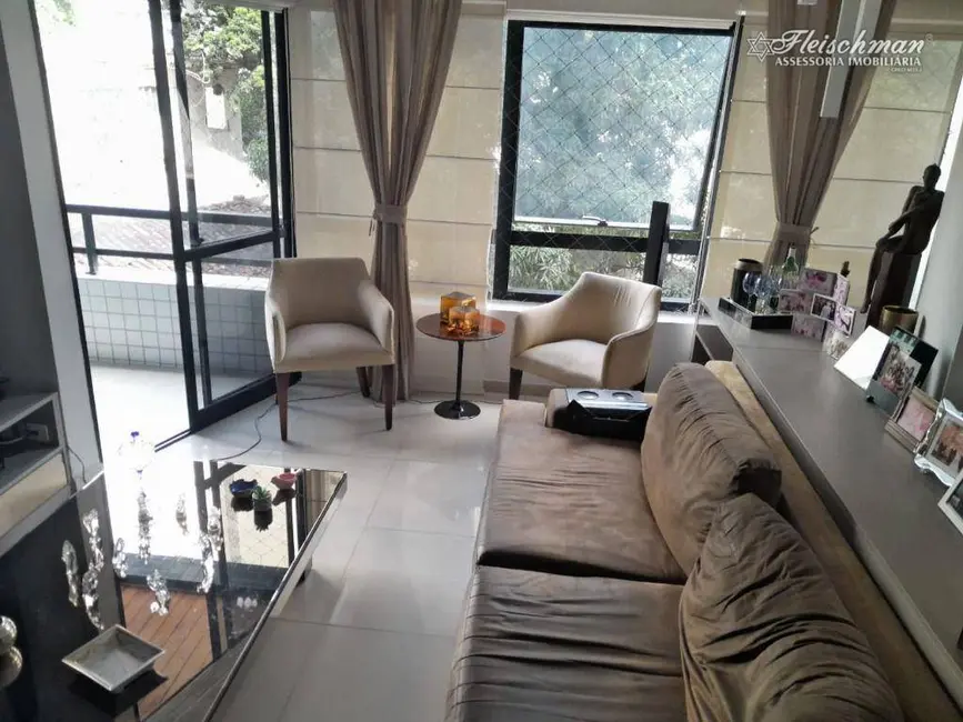 Foto 5 de Apartamento com 4 quartos à venda, 197m2 em Casa Amarela, Recife - PE