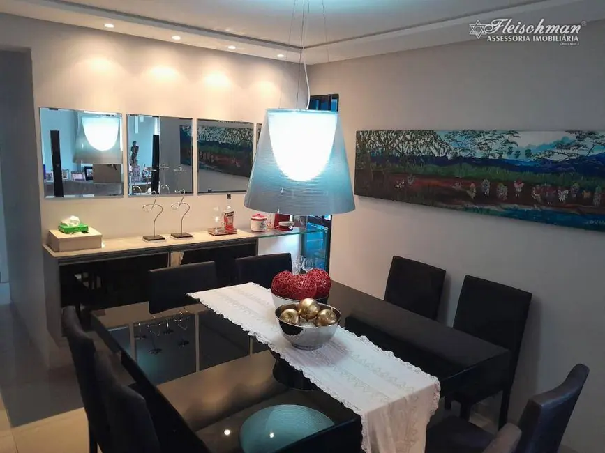 Foto 9 de Apartamento com 4 quartos à venda, 197m2 em Casa Amarela, Recife - PE