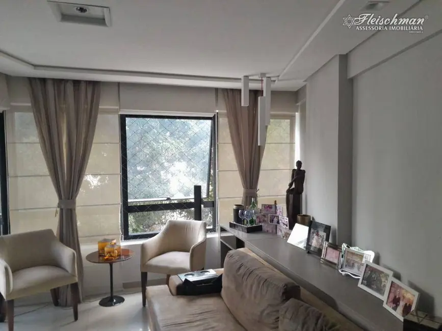 Foto 4 de Apartamento com 4 quartos à venda, 197m2 em Casa Amarela, Recife - PE