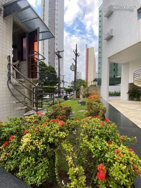 Apartamento com 3 quartos para alugar, 152m2 em Casa Amarela, Recife - PE - imagem 3 Foto 3 de Apartamento com 3 quartos para alugar, 152m2 em Casa Amarela, Recife - PE