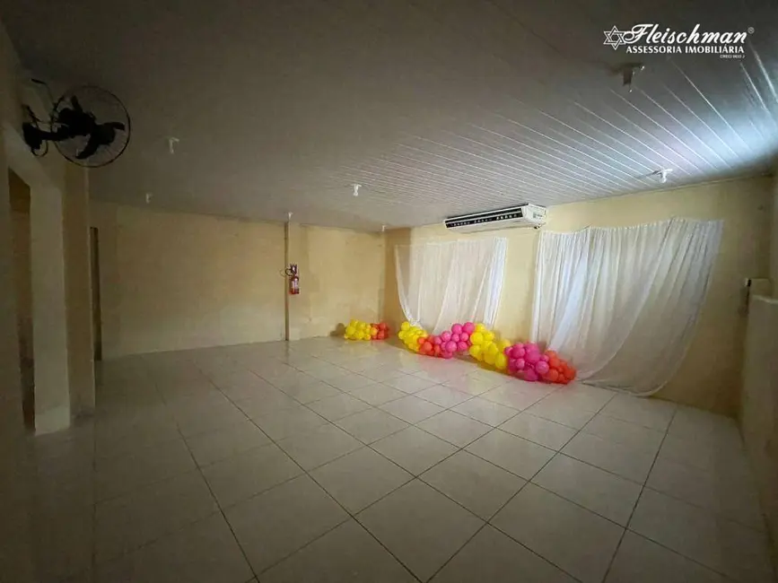 Armazém / Galpão à venda e para alugar, 150m2 em Campo Grande, Recife - PE - imagem 8 Foto 8 de Armazém / Galpão à venda e para alugar, 150m2 em Campo Grande, Recife - PE