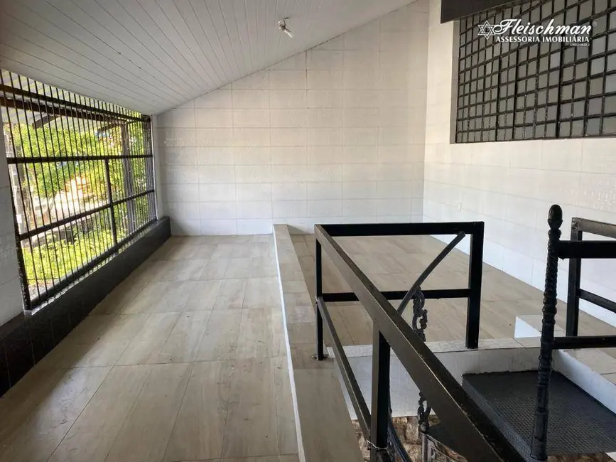 Casa com 5 quartos à venda, 460m2 em Cordeiro, Recife - PE - imagem 6 Foto 6 de Casa com 5 quartos à venda, 460m2 em Cordeiro, Recife - PE