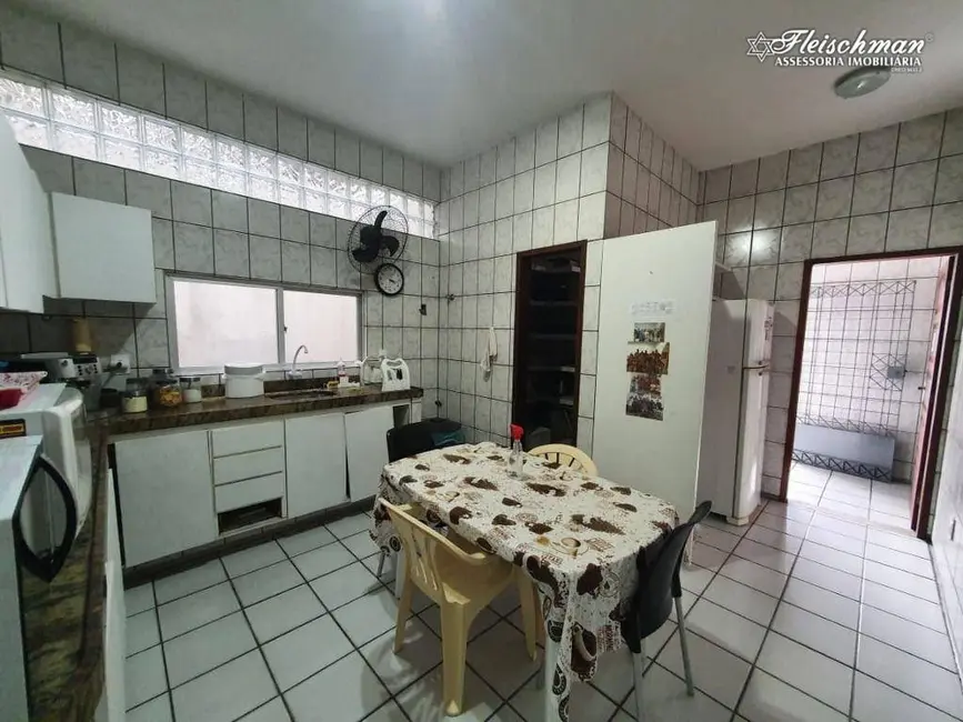 Foto 21 de Casa à venda, 517m2 em Tamarineira, Recife - PE