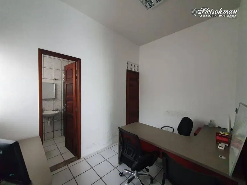 Foto 17 de Casa à venda, 517m2 em Tamarineira, Recife - PE