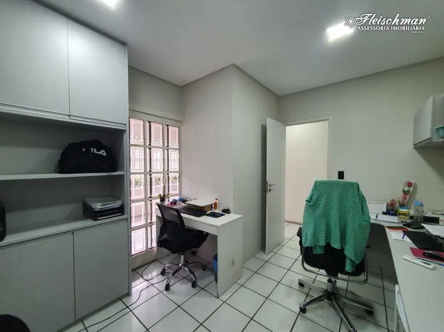 Foto 19 de Casa à venda, 517m2 em Tamarineira, Recife - PE