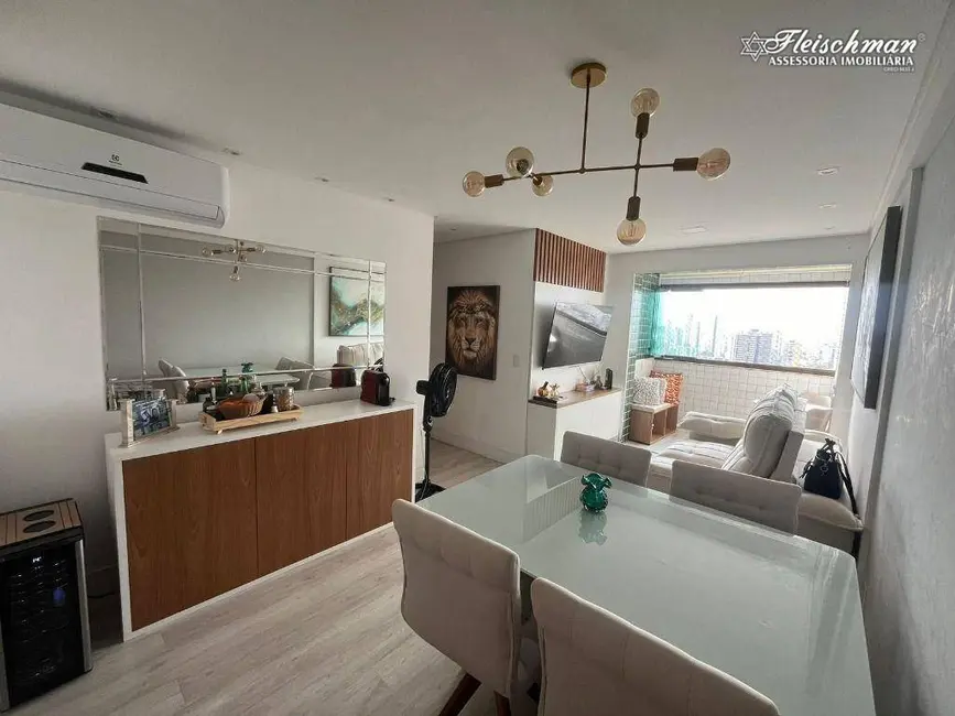 Foto 4 de Apartamento com 3 quartos para alugar, 55m2 em Madalena, Recife - PE