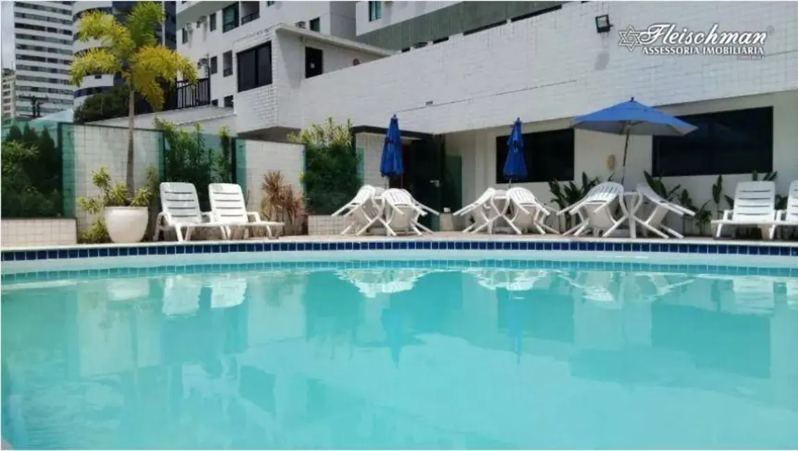 Foto 3 de Apartamento com 3 quartos à venda, 80m2 em Madalena, Recife - PE