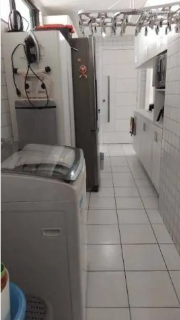 Foto 7 de Apartamento com 3 quartos à venda, 80m2 em Madalena, Recife - PE